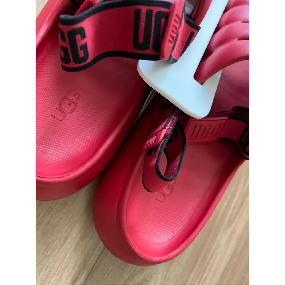 UGG Men's Sport Yeah Sandal Size 13 new